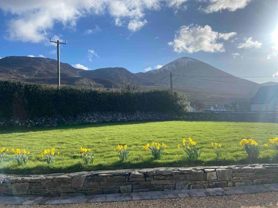 Modern Apartment At Croagh Patrick Westport Extérieur photo